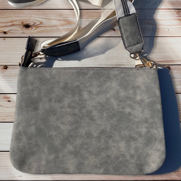 Crossbody Bag - VR NYC - Picture 2 of 4